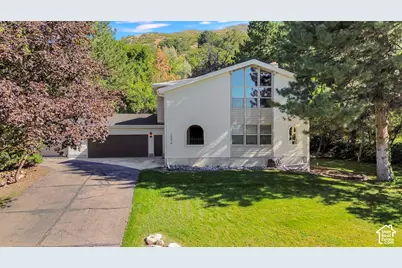 2554 E Woodland Dr S, Uintah, UT 84403 - Photo 4