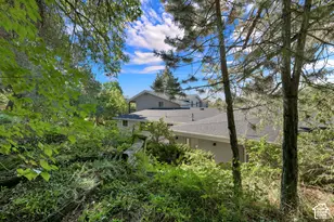 2554 E Woodland Dr S, Uintah, UT 84403 - Photo 88