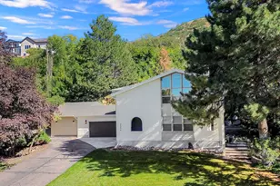 2554 E Woodland Dr S, Uintah, UT 84403 - Photo 98