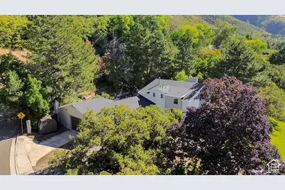 2554 E Woodland Dr S, Uintah, UT 84403 - Photo 92