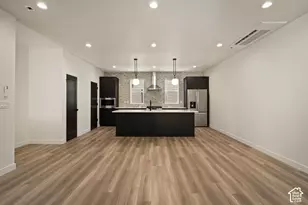 596 E Savvy Cv S, Salt Lake City, UT 84107 - Photo 4