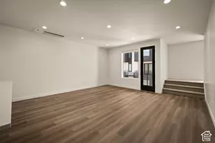 596 E Savvy Cv S, Salt Lake City, UT 84107 - Photo 8