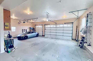 1690 N Pinion Rdg Dr, Blanding, UT 84511 - Photo 38