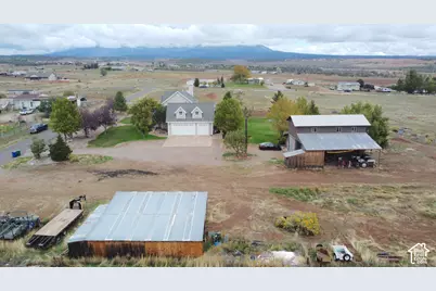 1690 N Pinion Ridge Dr, Blanding, UT 84511 - Photo 58