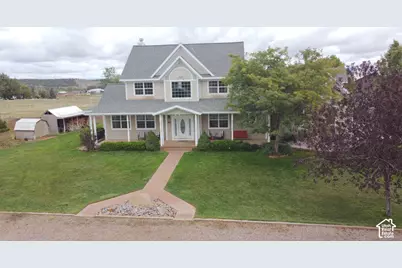 1690 N Pinion Ridge Dr, Blanding, UT 84511 - Photo 2