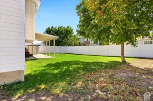 2089 W 1570 N, Clinton, UT 84015 - Photo 30