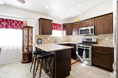 2089 W 1570 N, Clinton, UT 84015 - Photo 8