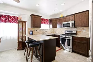 2089 W 1570 N, Clinton, UT 84015 - Photo 8