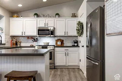 4793 W Copper Mine Dr, Herriman, UT 84096 - Photo 10