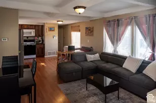 680 N Main St, Kaysville, UT 84037 - Photo 6