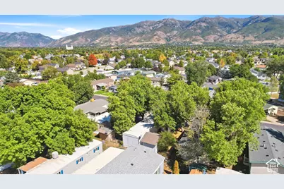 680 N Main St #E-11, Kaysville, UT 84037 - Photo 28