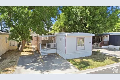 680 N Main St #E-11, Kaysville, UT 84037 - Photo 2