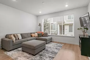 15498 S Blue Gardens Ln, Bluffdale, UT 84065 - Photo 4