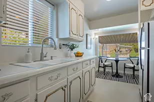 2309 E Garfield Ave S, Salt Lake City, UT 84108 - Photo 12