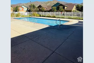 872 N Shepard Creek Pkwy, Farmington, UT 84025 - Photo 28
