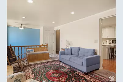 79 S Talbot Dr E, Layton, UT 84041 - Photo 4