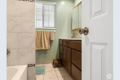 79 S Talbot Dr E, Layton, UT 84041 - Photo 34