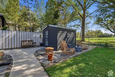 746 E Pontiac Dr, Murray, UT 84107 - Photo 30