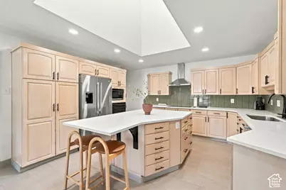746 E Pontiac Dr, Murray, UT 84107 - Photo 14