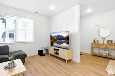 225 W 690 N, Smithfield, UT 84335 - Photo 4