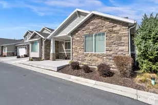 7082 W Oromia View Dr, West Valley, UT 84128 - Photo 2