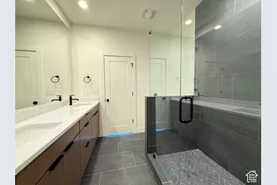 7228 S Nightshade Way W #300, West Jordan, UT 84081 - Photo 8