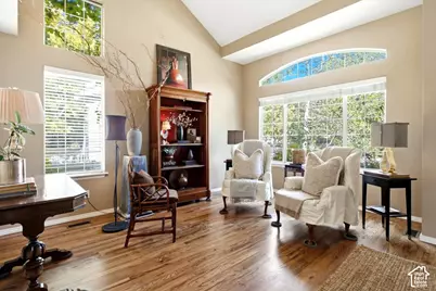 3980 S Dewcrest Cir E, Holladay, UT 84124 - Photo 4