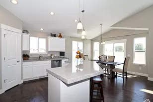 1354 W 7240 S, West Jordan, UT 84084 - Photo 8