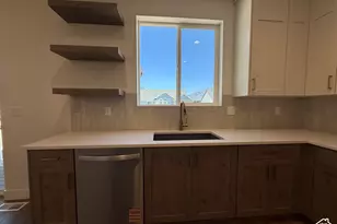 6376 S Larry Way, South Weber, UT 84405 - Photo 4