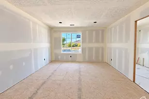 255 N Summerhill Ln W, Centerville, UT 84014 - Photo 10