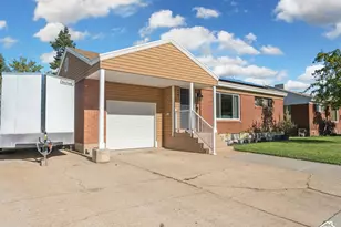 4581 S 150 W, Washington Terrace, UT 84405 - Photo 8