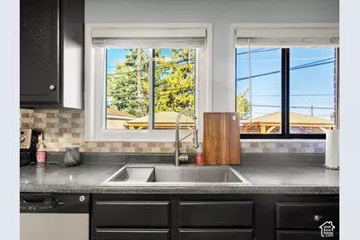4581 S 150 W, Washington Terrace, UT 84405 - Photo 24