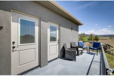 217 W Terrace Cir, Toquerville, UT 84774 - Photo 8