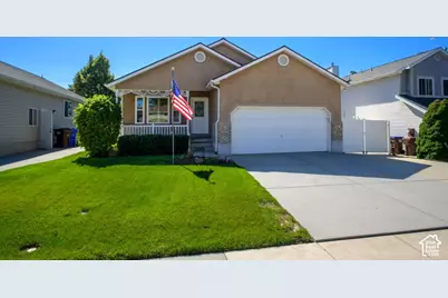 260 E Ashbrook Cir, Midvale, UT 84047 - Photo 1