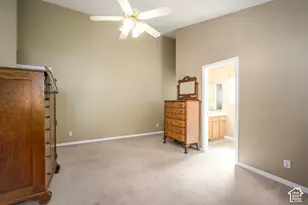 260 E Ashbrook Circle, Midvale, UT 84047 - Photo 18