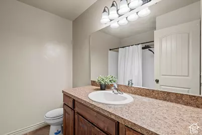 2273 S Knights Way W, West Haven, UT 84401 - Photo 20