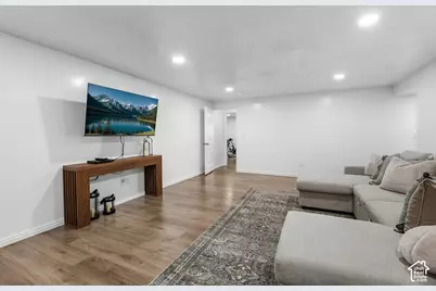 4006 W Heidelberg Ln, West Jordan, UT 84084 - Photo 32