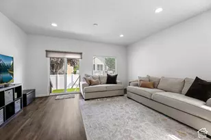 4006 W Heidelberg Ln, West Jordan, UT 84084 - Photo 12