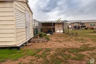 15079 E 5500 S, Randlett, UT 84063 - Photo 16