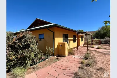 1587 Huntcreek Dr, Moab, UT 84532 - Photo 6