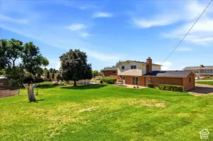 3200 N 325 W, Pleasant View, UT 84414 - Photo 4