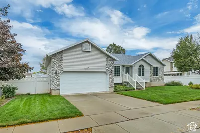 1059 W Buckskin N, West Jordan, UT 84088 - Photo 2
