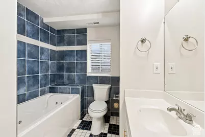 1535 S 250 E, Kaysville, UT 84037 - Photo 18