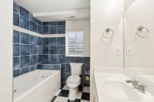 1535 S 250 E, Kaysville, UT 84037 - Photo 18