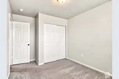 1535 S 250 E, Kaysville, UT 84037 - Photo 14