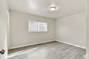 1493 S 500 E, Kaysville, UT 84037 - Photo 12
