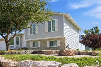 1493 S 500 E, Kaysville, UT 84037 - Photo 2
