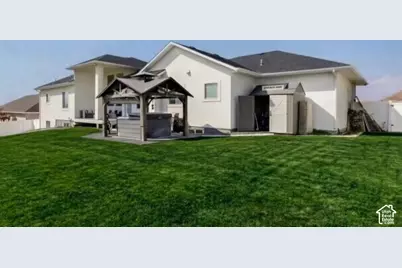 1222 E 300 S, Smithfield, UT 84335 - Photo 18
