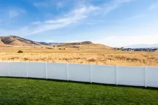 1222 E 300 S, Smithfield, UT 84335 - Photo 14