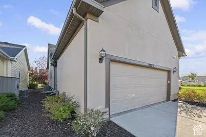 10273 S Split Rock Dr, South Jordan, UT 84009 - Photo 42